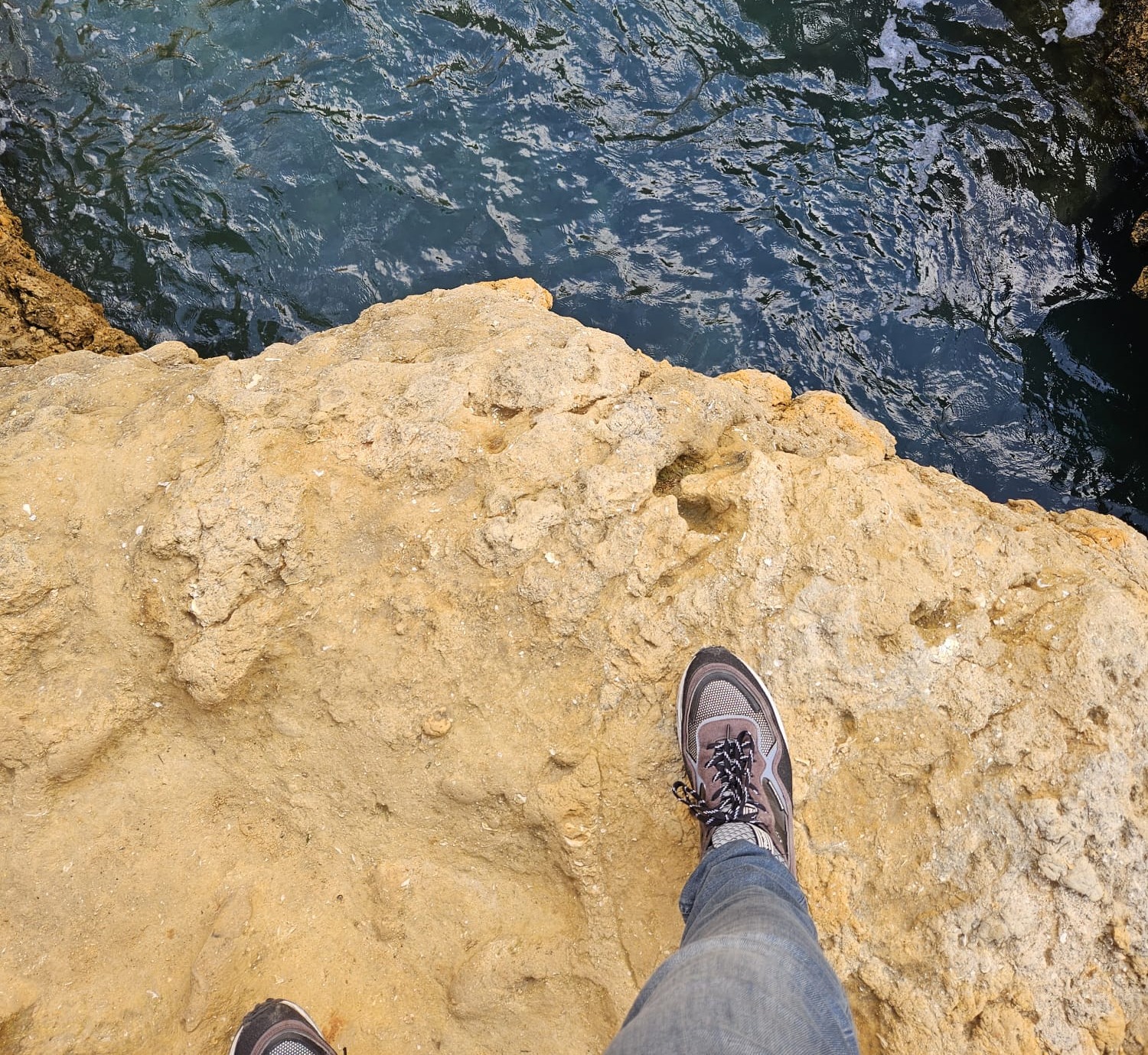 VAN VALLEN EN OPSTAAN naar waarde toevoegen